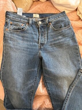 Levis 501 W28 - 30 L like new